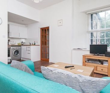1 bedroom flat to rent - Photo 6