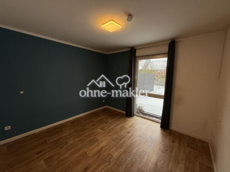 *Neuwertig & Zentral*: Geräumige 4-Zi.-Wohnung mit Garten im EG - Photo 4