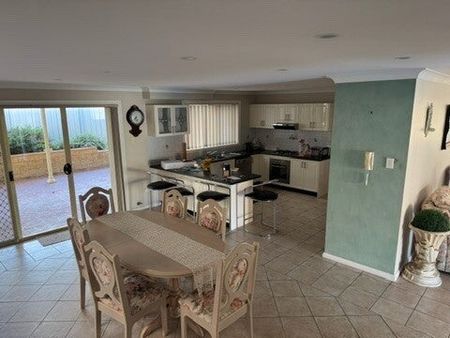 Prestons - Photo 5