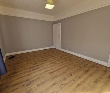 Glebe Street - Photo 2