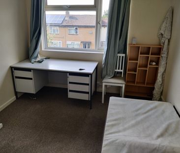 4 bedroom House - SPRING GLEN, Student Accomodation - Photo 1