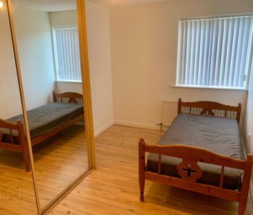 8 Glenmount Courtyard, Newtownabbey, BT36 7QG - Photo 4