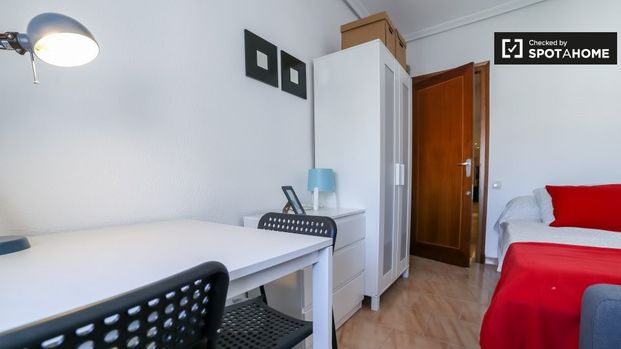 valencia, Valencian Community 46004 - Photo 1