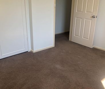 Glen Waverley - Photo 4