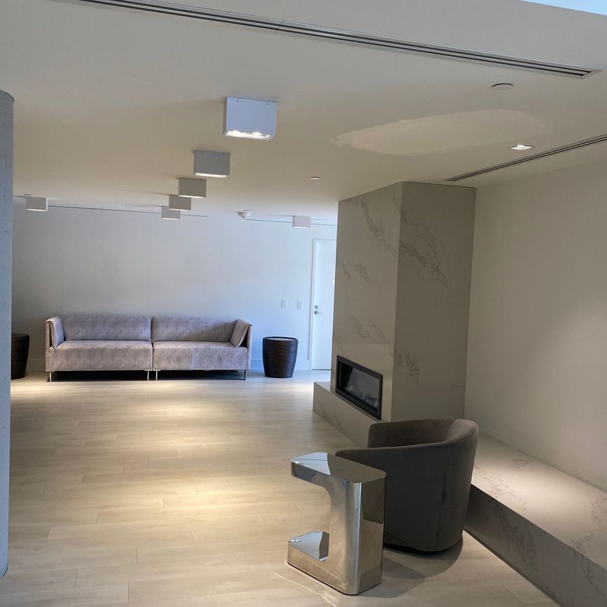 For Lease - 2916 Highway 7 W N/A Unit# 3306, Vaughan, Ontario - Photo 1