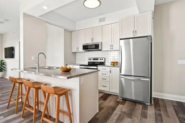 Riviera Suites — 2 Bedroom - Photo 1