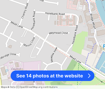 Mead Lane, Chertsey - Photo 1