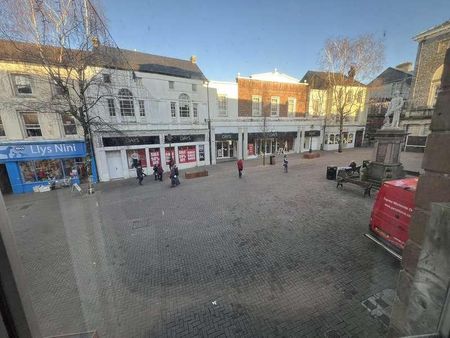 Guildhall Square, Carmarthen, SA31 - Photo 5