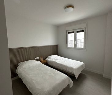 Apartamento planta baja en alquiler en Estepona - Foto 5