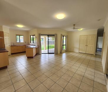 Riverside Bliss: 4-Bedroom Home in Douglas - Photo 1