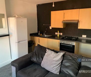 1 bedroom flat to rent - Photo 5