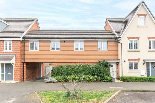 2 bedroom coach house to rent - Photo 1