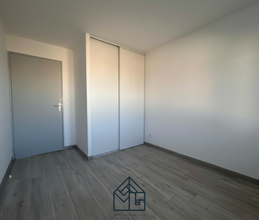 Location Maison 4 pièces 93m² ROANNE 42300 - Photo 3