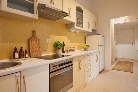 Klimatyczne 2 pokoje | 2 balkony | Powiśle 56.65 m² - Photo 3