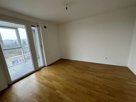 2 Zimmerwohnung mit großer verglaster Loggia - unbefristeter Mietvertrag - Photo 4