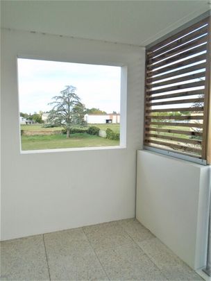 Location Appartement 2 pièces 39m² LAUNAGUET 31140 - Photo 1