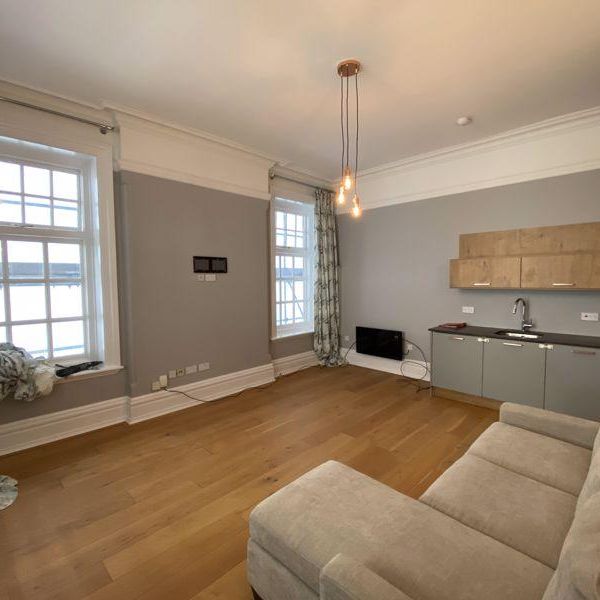 2 bedroom apartment to rent - Photo 1