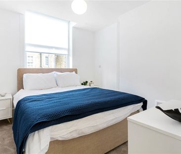 A one bedroom flat situated moments from Marylebone High Street and... - Photo 5