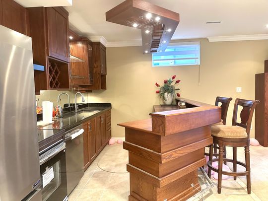 For Lease - 37A Rockwell Road Unit# Lower Level, Richmond Hill, Ontario - Photo 1