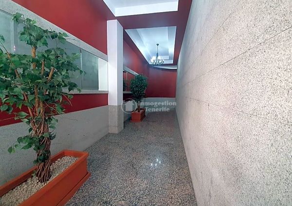 Se alquila en El Medano apartamento de 2 dormitorios!