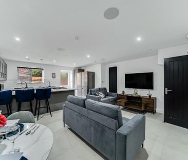 6 bedroom house to rent - Photo 3