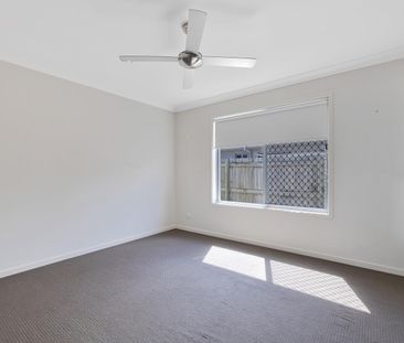 Modern Family Home in Mountain Creek - Photo 3