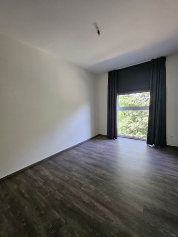 PENTHOUSE - DUPLEXAPPARTEMENT MET 4 SLAAPKAMERS LAKEN - Foto 5