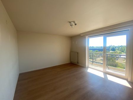 Ruim appartement met 3 slaapkamers te huur centrum Waregem - Photo 2