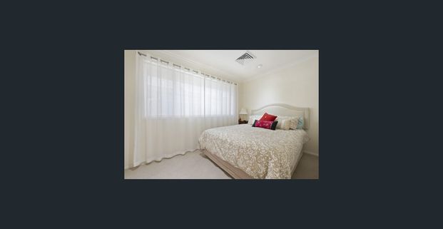 Beautiful Family Home With Loads of Space - Photo 1