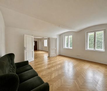 Traumhafte Villa mit ca. 1.000 m² Garten und Garage | hochwertig sa... - Photo 1