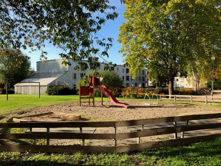 Enkelstuguvägen, Västerås - Foto 2