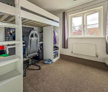 2 bedroom semi-detached house to rent - Photo 3