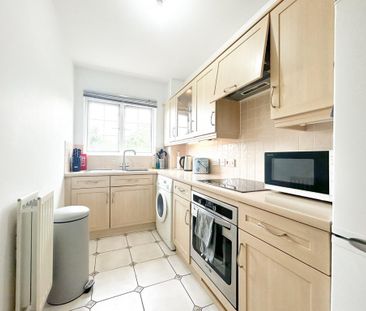 2 bedroom apartment to rent - Photo 4