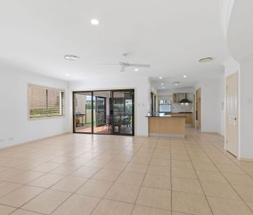 532 Oyster Cove Promenade, Helensvale. - Photo 6