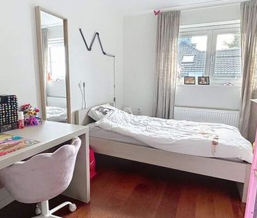 Woning te huur in Moeskroen voor € 1.250 met 4 slaapkamers - Photo 4