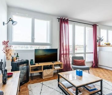 Location Appartement 2 pièces 47m² - Photo 2