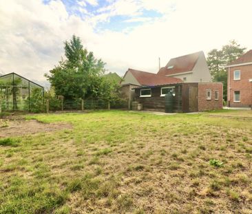 Woning met 4 slpk, tuin met terras en garage voor 1.175 EUR/mnd - Photo 3