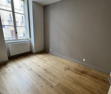 location Appartement T2 DE 46.1m² À BESANCON - Photo 3