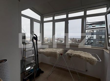 Apartament 3 camere, decomandat, zona centrala - Fotografie 3