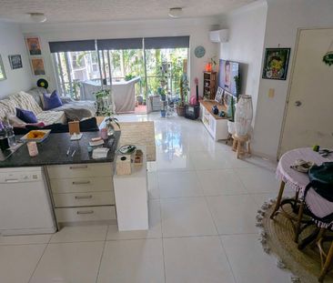 Miami - Photo 5
