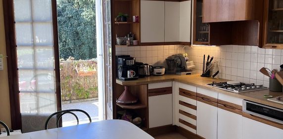 Location Appartement 4 pièces 98m² CASTRIES 34160 - Photo 2