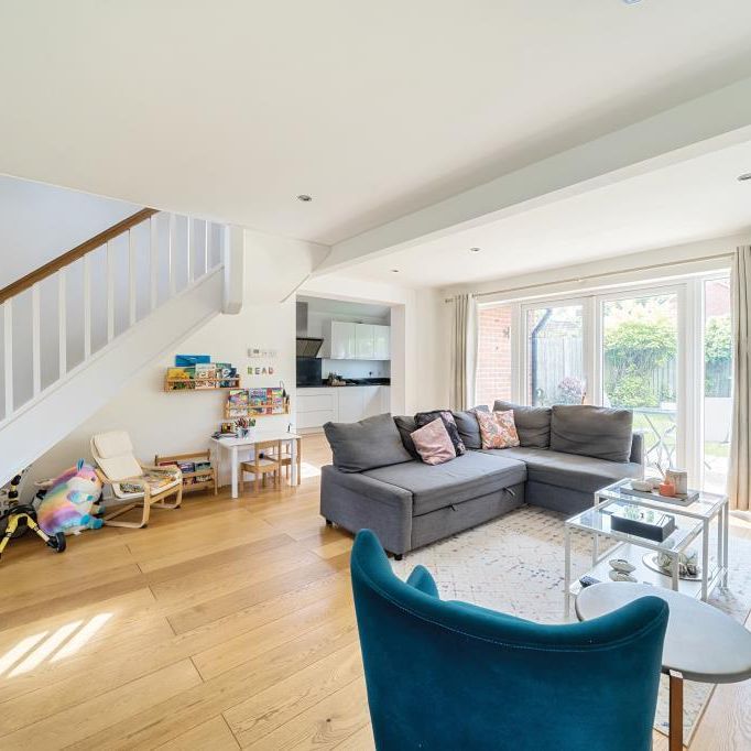 3 bedroom detached house to rent - Photo 1