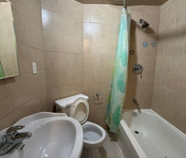 For Lease - 1659 Dreyber Court, Pickering, Ontario - Photo 2