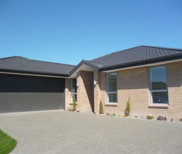 22 Malachy Grove, Aidanfield - Christchurch - Photo 2