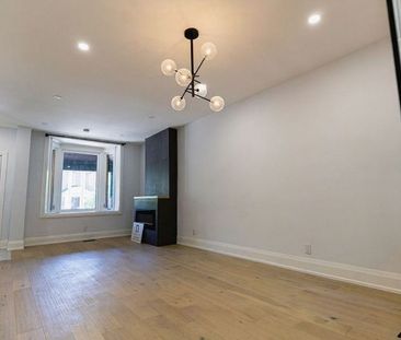 For Lease - 388 Woodbine Avenue Unit# Main, Toronto, Ontario - Photo 1