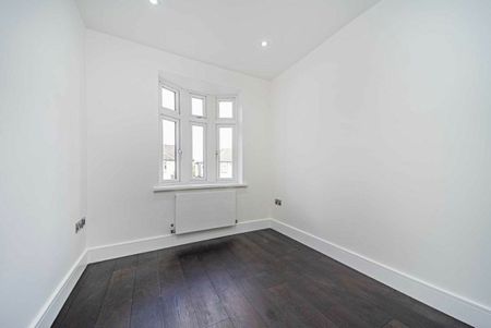 Montrose Avenue, Whitton, TW2 - Photo 5