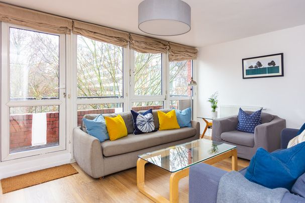 Old Street - Photo 1