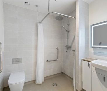 2 bedroom flat to rent - Photo 6