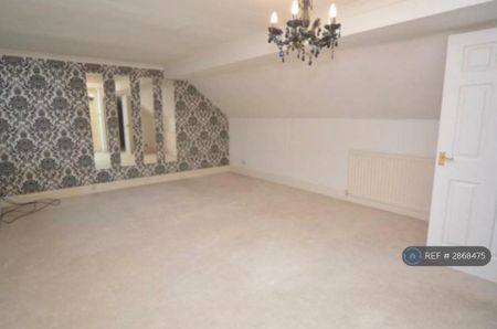 4 bedroom bungalow to rent - Photo 2