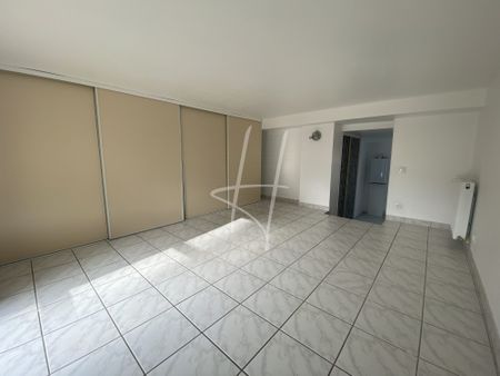 Location Appartement 2 pièces 29m² ROMBAS 57120 - Photo 2